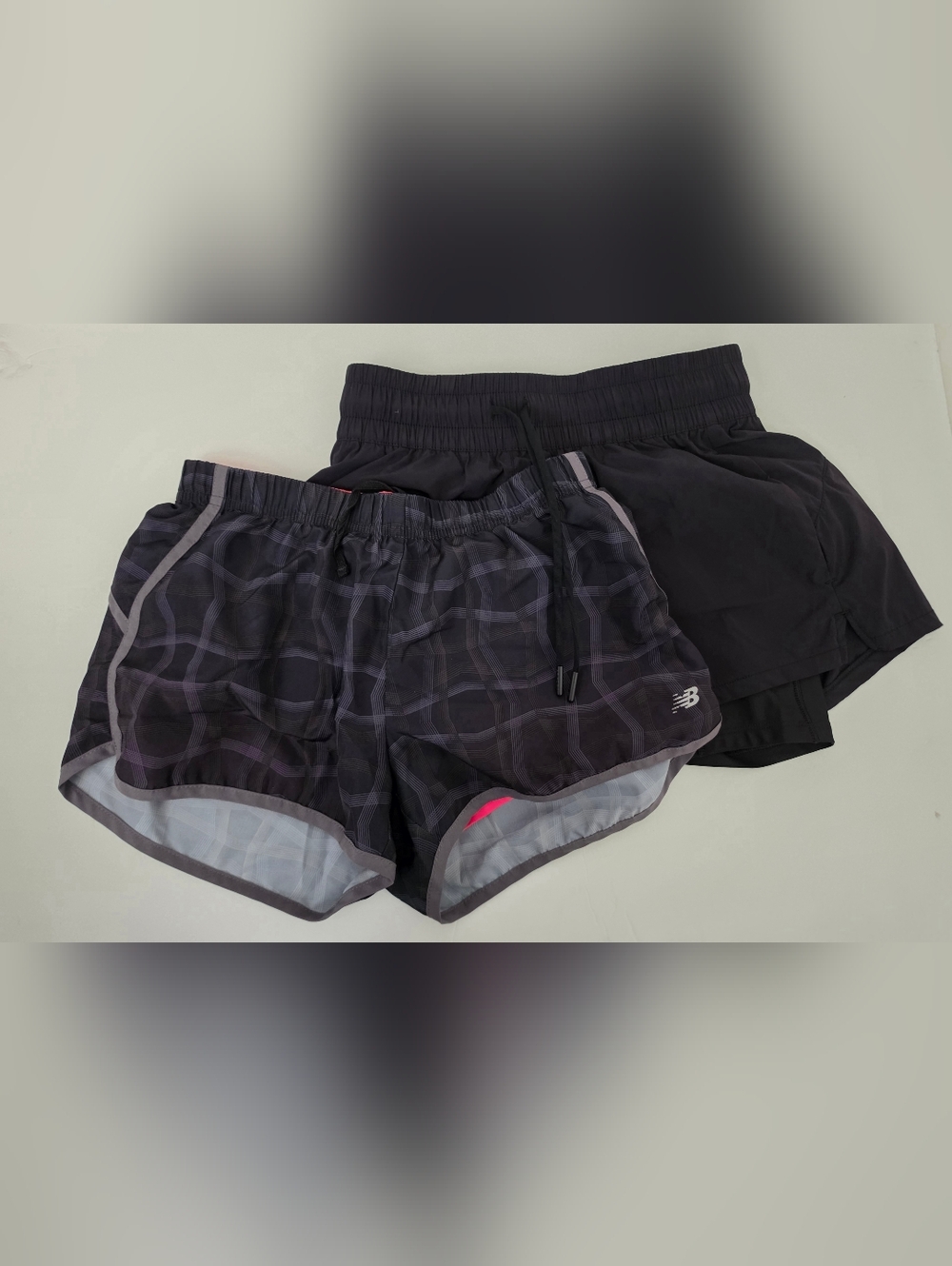 2 Set Athletic Shorts - SIZE XSMALL